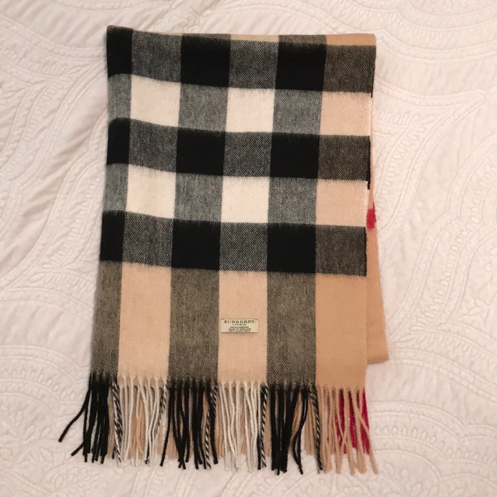 Burberry London Check Cashmere Scarf